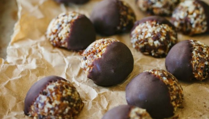 apricot balls